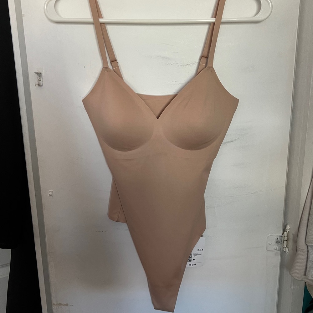 Forever 21 Almond Intimates Lingerie Separat